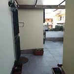 Loft Indipendente Con Giardino A Tor Vergata דירה *