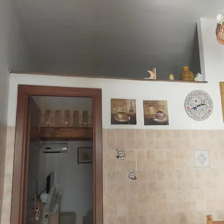 Loft Indipendente Con Giardino A Tor Vergata דירה